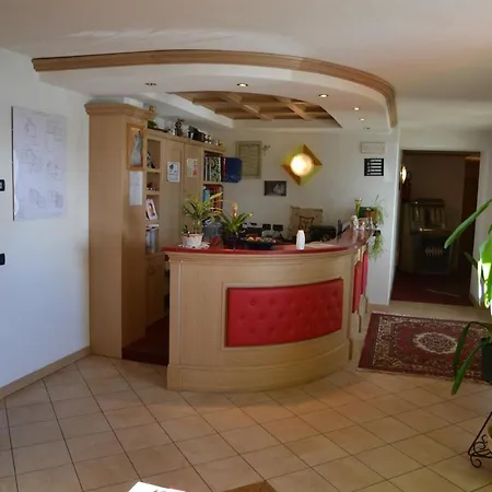Hotel 2000 Trepalle